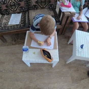 Мальчик из лагеря в Турции